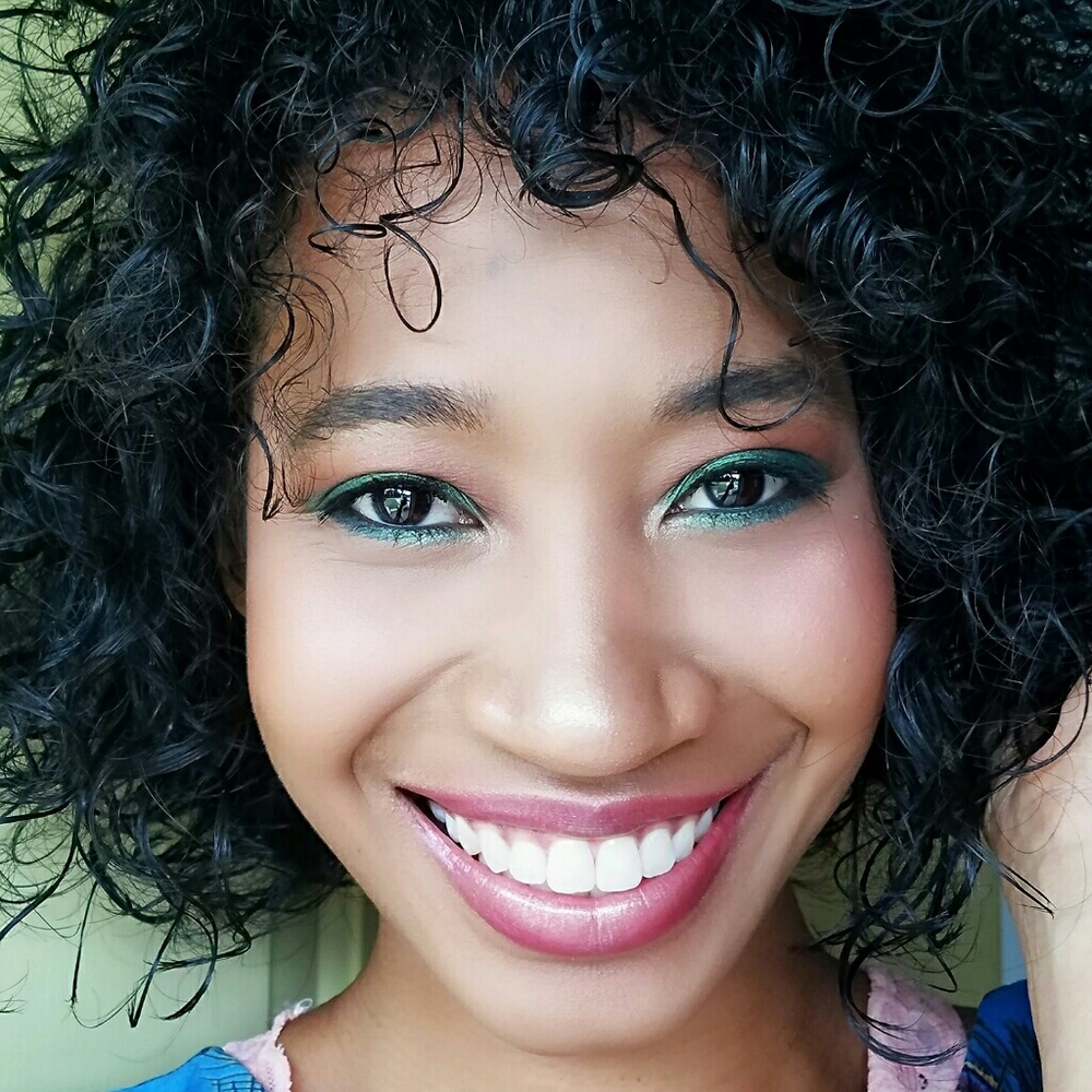 Meet your Posher, Dana